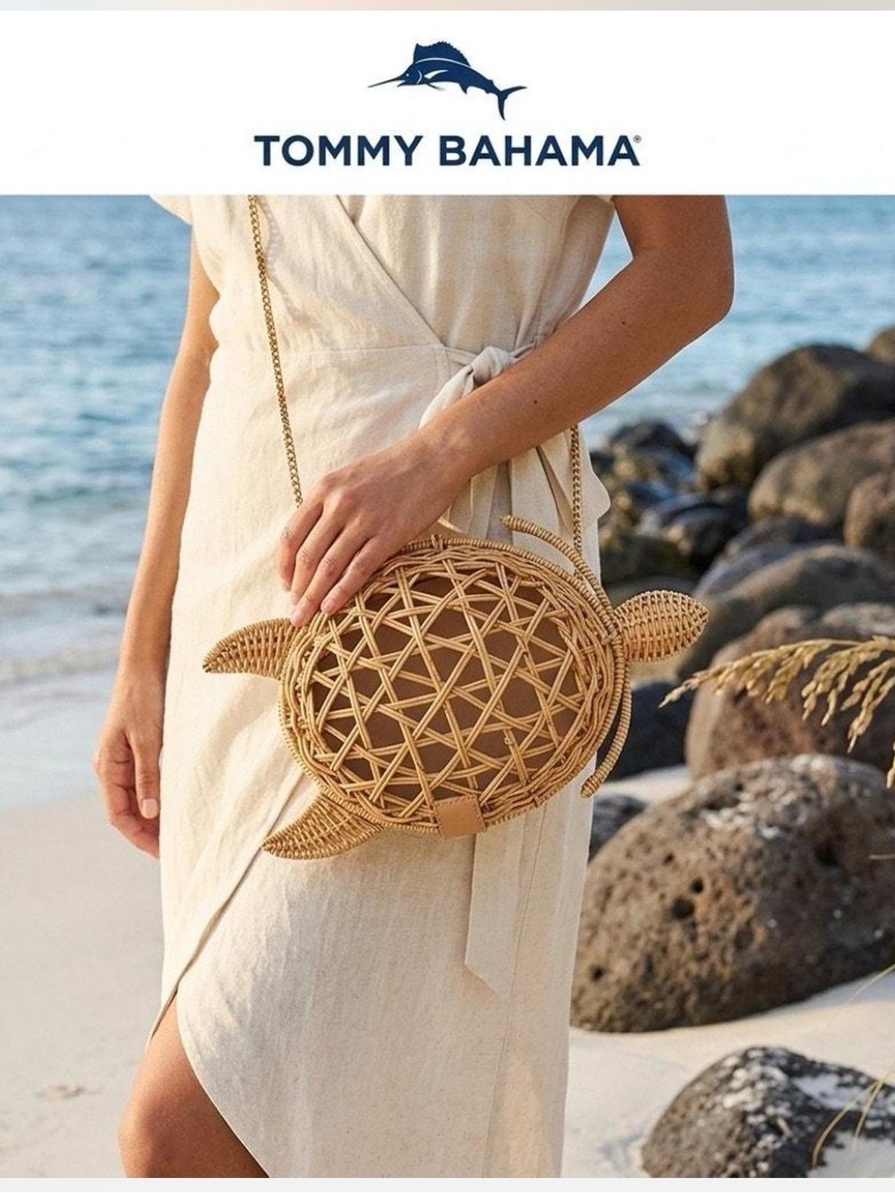 Tommy Bahama Wicker Turtle Crossbody Bag featuring a natural woven design NWT